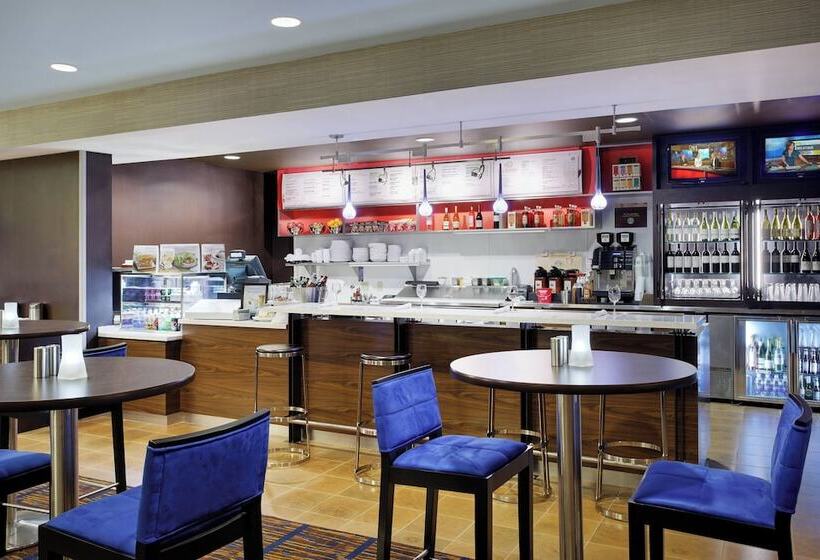 هتل Courtyard By Marriott Gainesville Fl