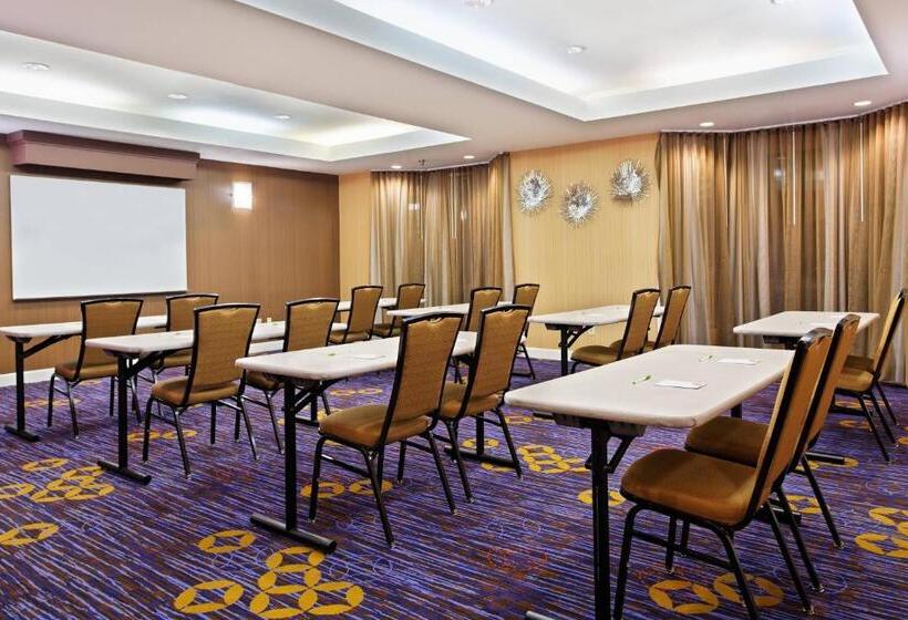 هتل Courtyard By Marriott Gainesville Fl