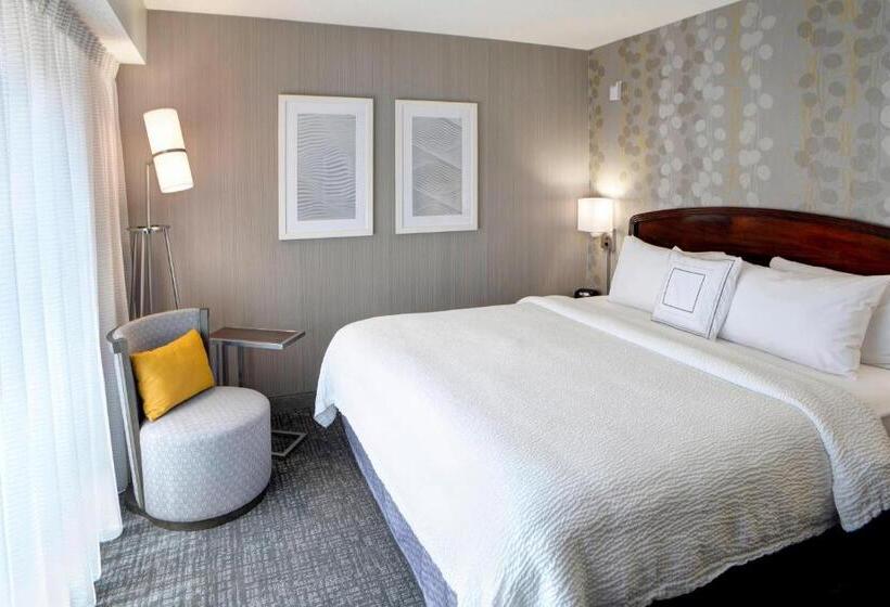 فندق Courtyard By Marriott Kokomo