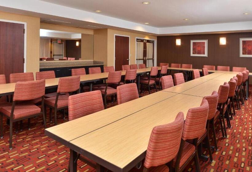 فندق Courtyard Laredo