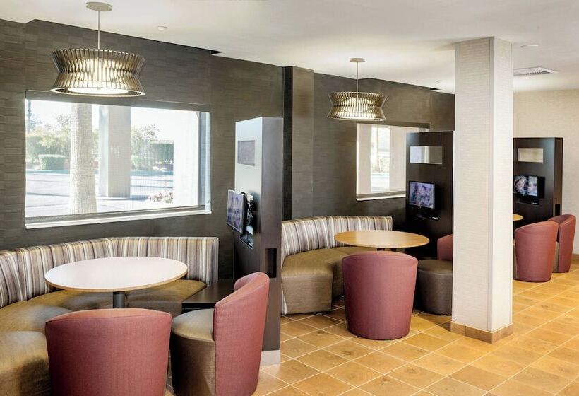 هتل Courtyard By Marriott Henderson   Green Valley   Las Vegas