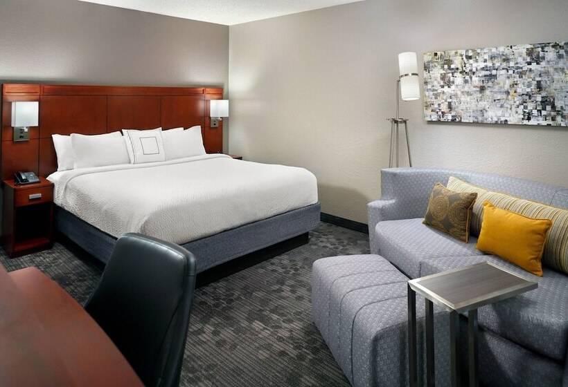 هتل Courtyard By Marriott Macon