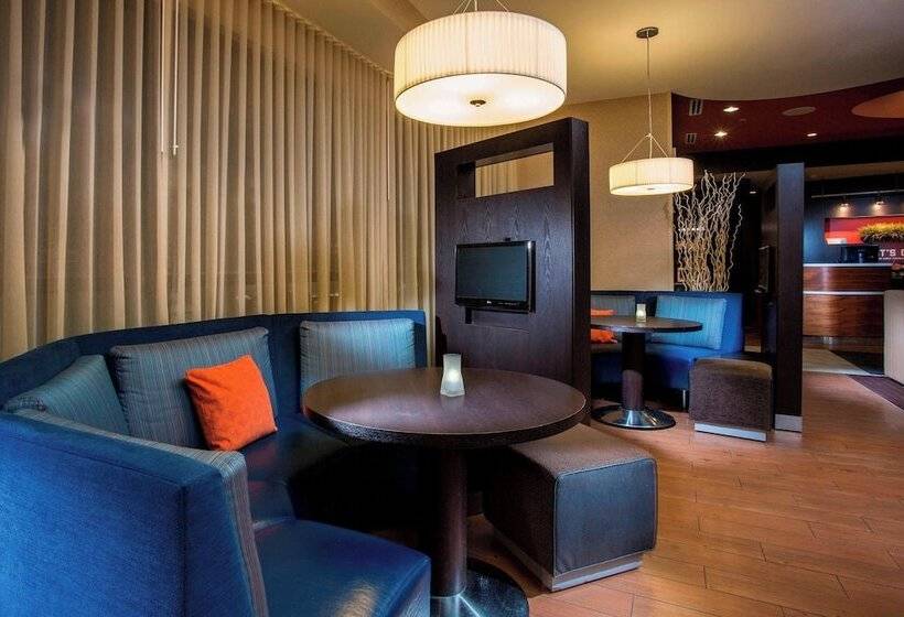 فندق Courtyard By Marriott Peoria