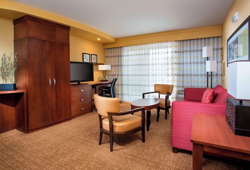 فندق Courtyard By Marriott Peoria