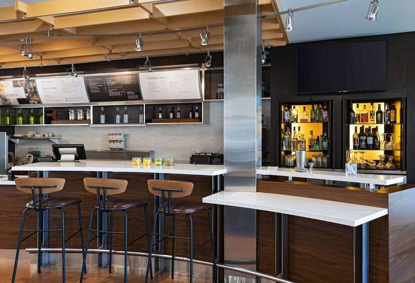 בית מלון כפרי Courtyard By Marriott San Antonio Downtown