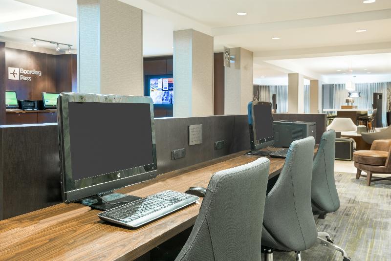 فندق Courtyard Sarasota Bradenton Airport