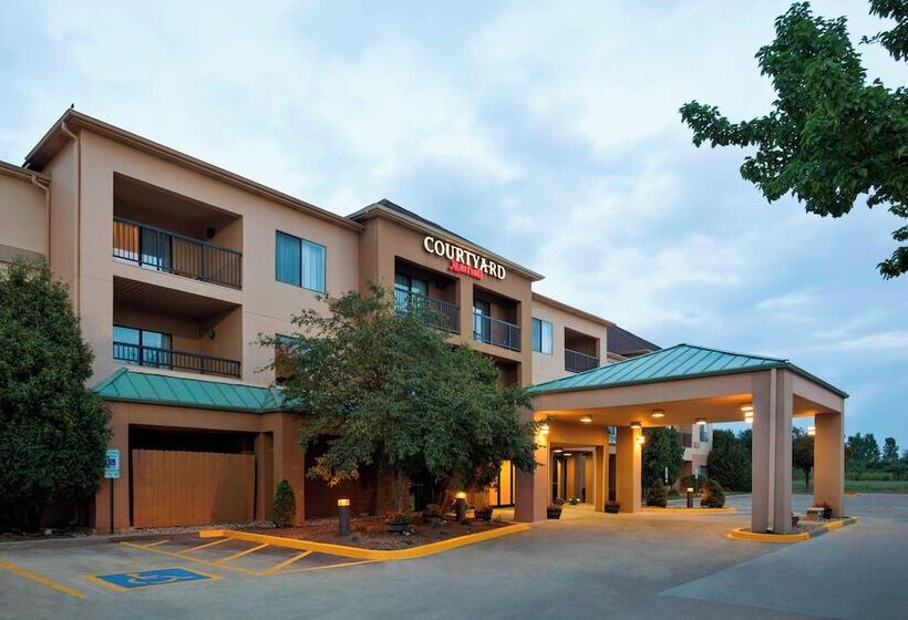 هتل Courtyard By Marriott Springfield