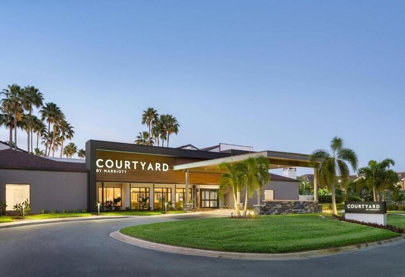 هتل Courtyard St. Petersburg Clearwater