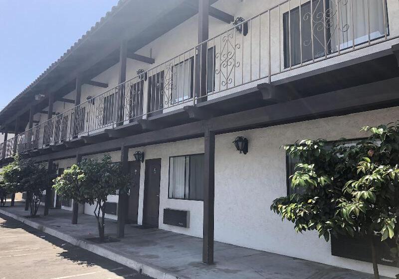 בית מלון כפרי Cozy Inn