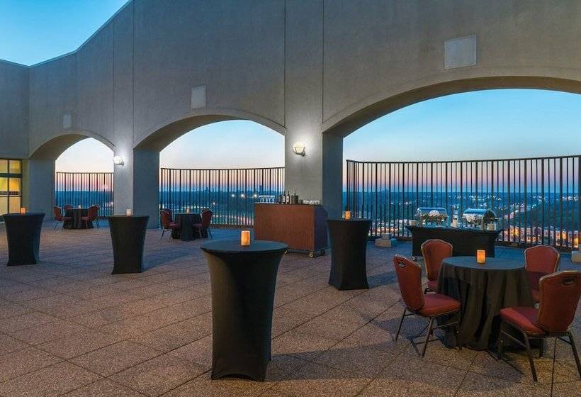 هتل Crowne Plaza Springfield Convention Center, An Ihg