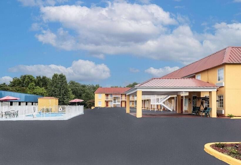 فندق Days Inn By Wyndham Barnwell