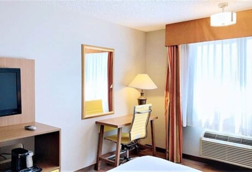 Отель Days Inn By Wyndham Bernalillo