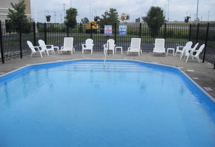 호텔 Days Inn By Wyndham Maumee/toledo