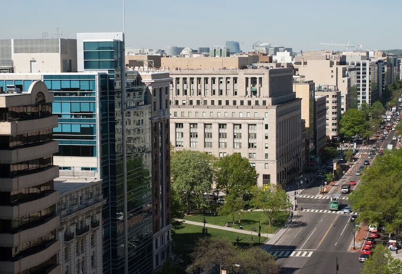 Hotel Hamilton  Washington Dc