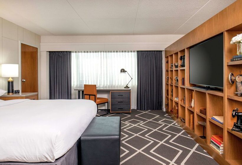 هتل Hilton Boston/ Woburn