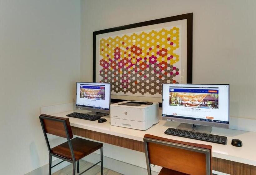 호텔 Holiday Inn Express   Cincinnati North   Monroe, An Ihg
