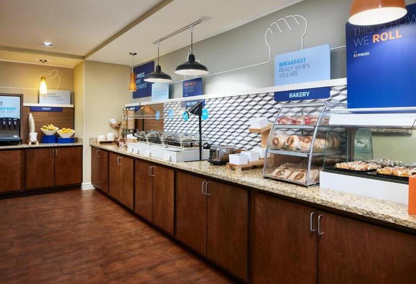 호텔 Holiday Inn Express Tifton, An Ihg