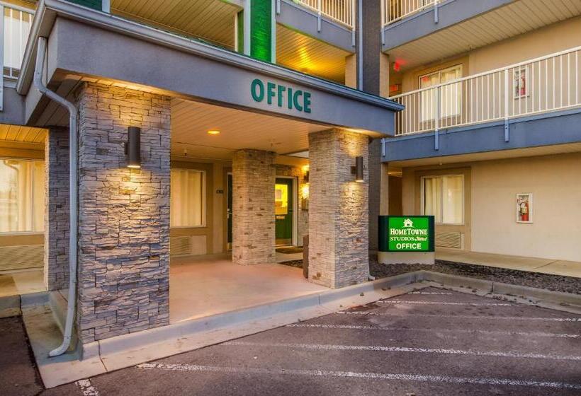 هتل Hometowne Studios By Red Roof Denver   Airport/aurora