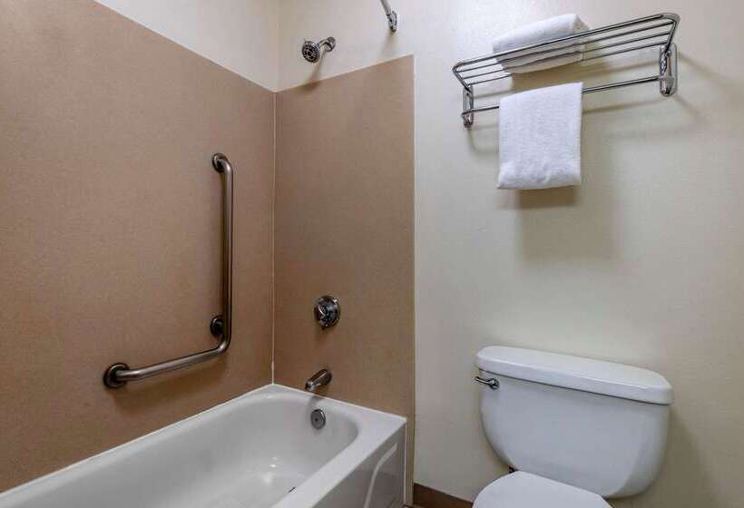 هتل Quality Inn & Suites Denver Airport   Gateway Park