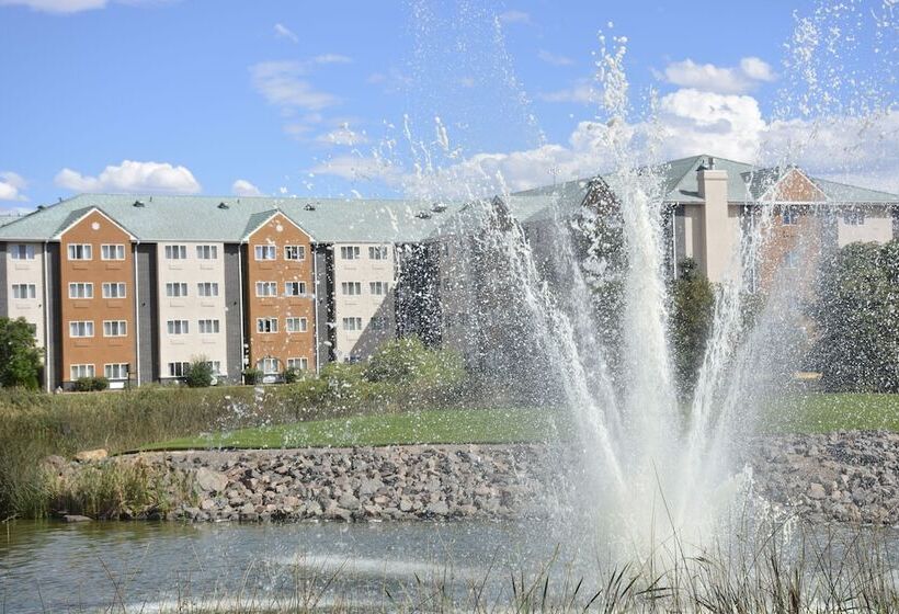 هتل Quality Inn & Suites Denver Airport   Gateway Park