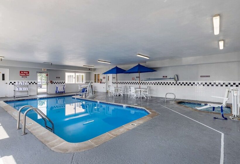 هتل Quality Inn & Suites Denver Airport   Gateway Park