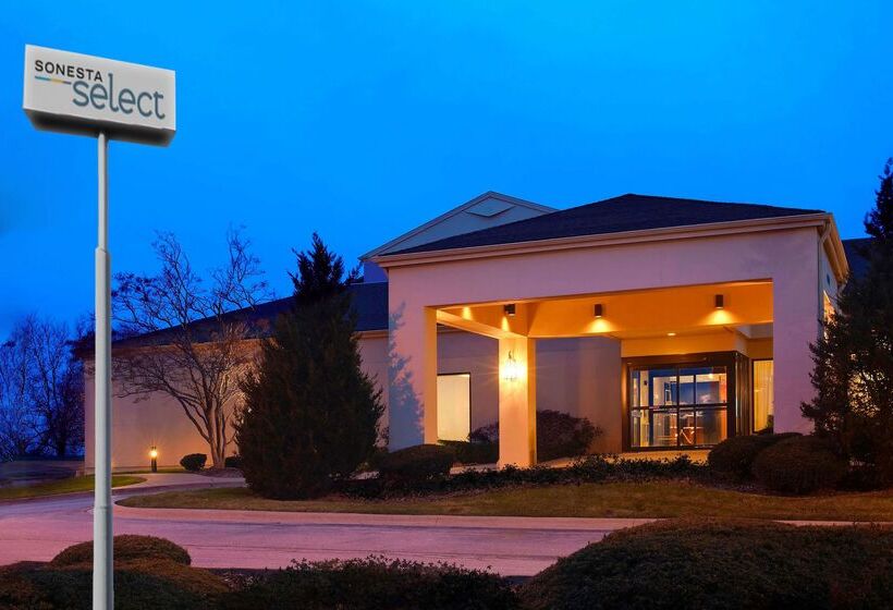 Hotel Sonesta Select Bettendorf Quad Cities