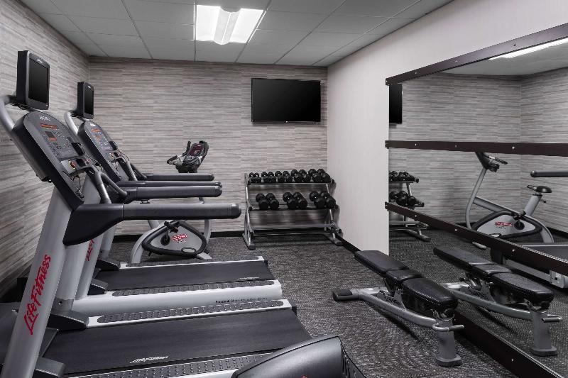 هتل Sonesta Select Newport Middletown