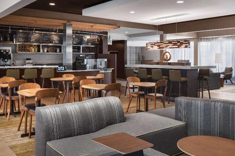 هتل Sonesta Select Newport Middletown
