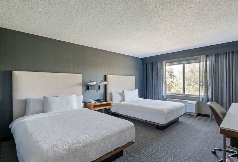 בית מלון כפרי Sonesta Select San Ramon