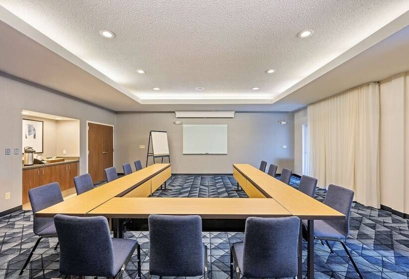 בית מלון כפרי Sonesta Select San Ramon