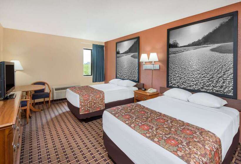 فندق Super 8 By Wyndham Charleston Sikeston East Mo