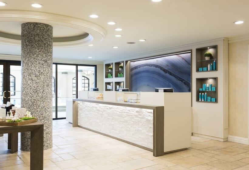 هتل The Charleston Place