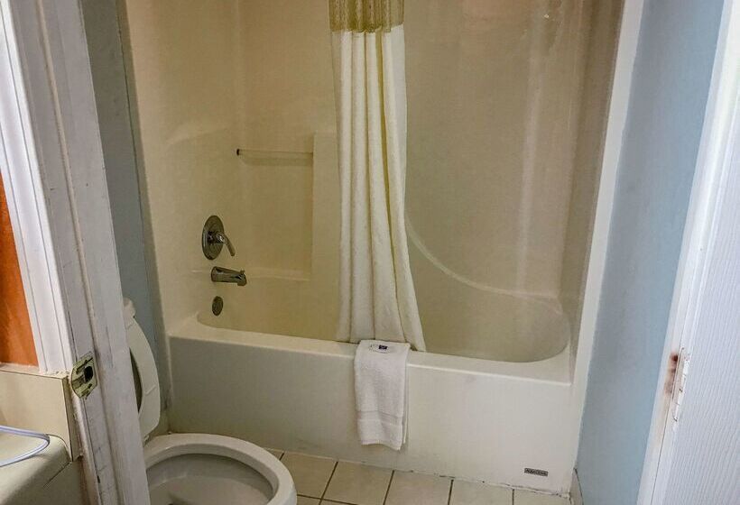Motel 6 Ozark, Ar