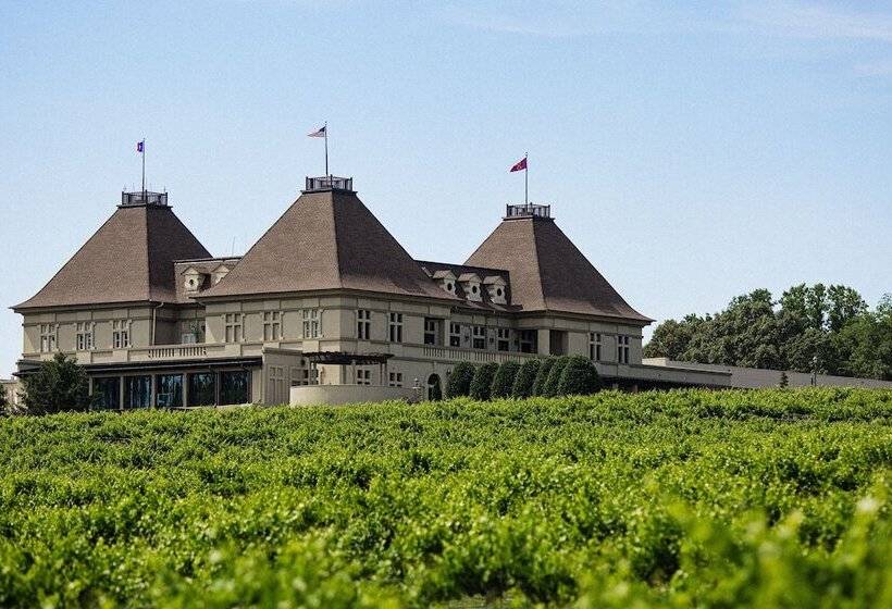 استراحتگاه Chateau Elan Winery