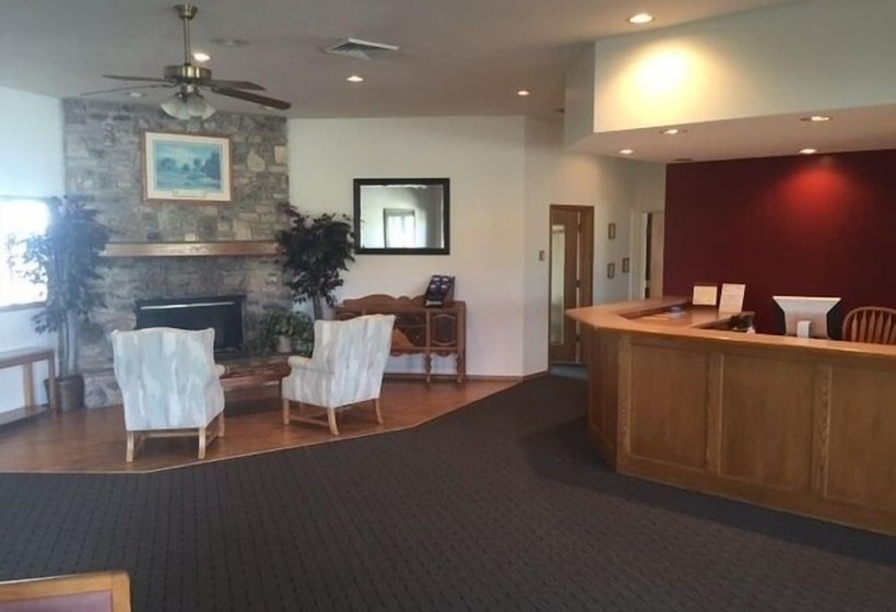 استراحتگاه Cherry Hills Golf & Lodge