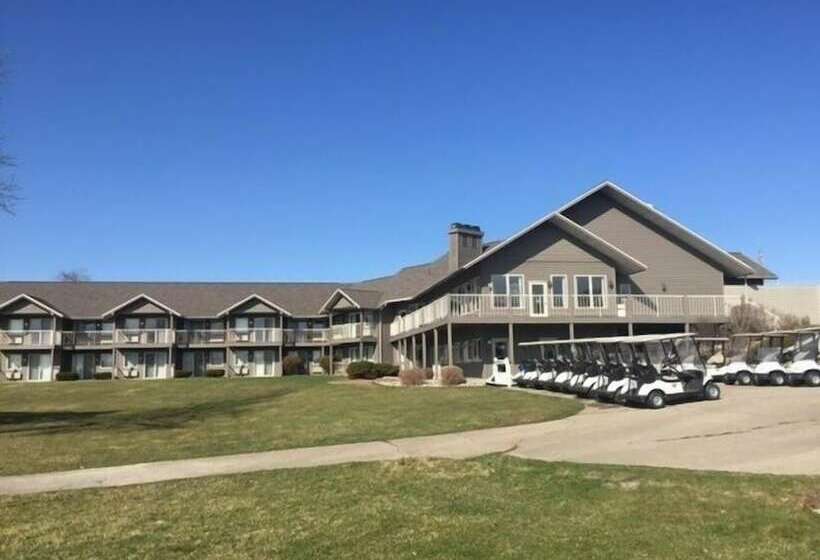 استراحتگاه Cherry Hills Golf & Lodge