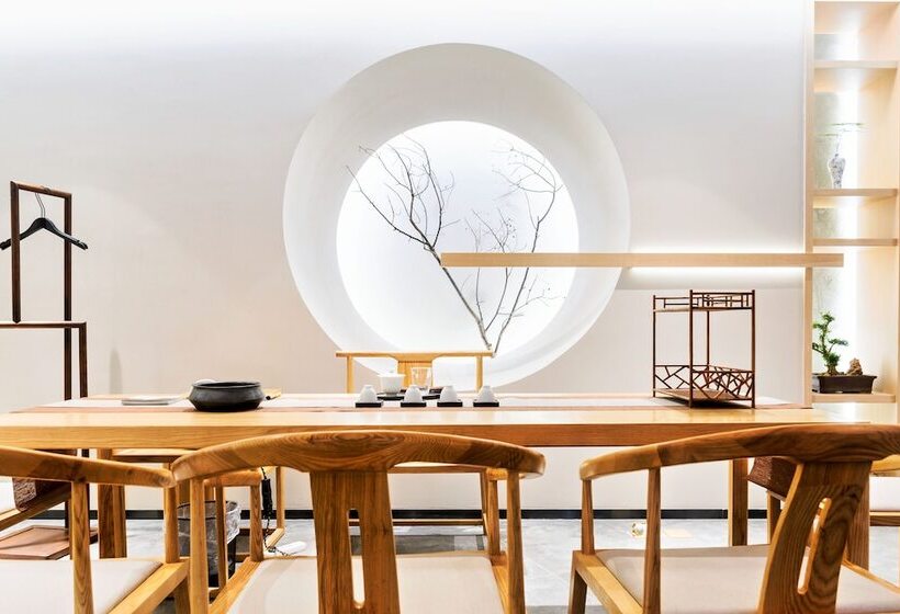 Atour Hotel Shenyang Olympic Yingpan Street