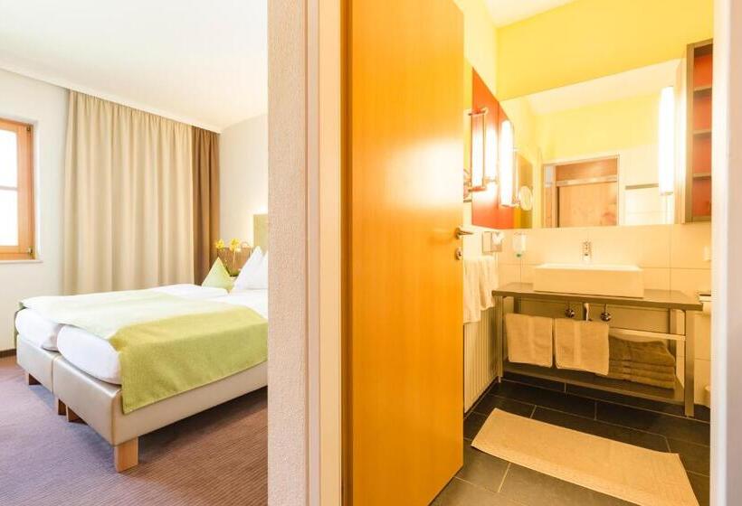 هتل Aldiana Club Hochkönig