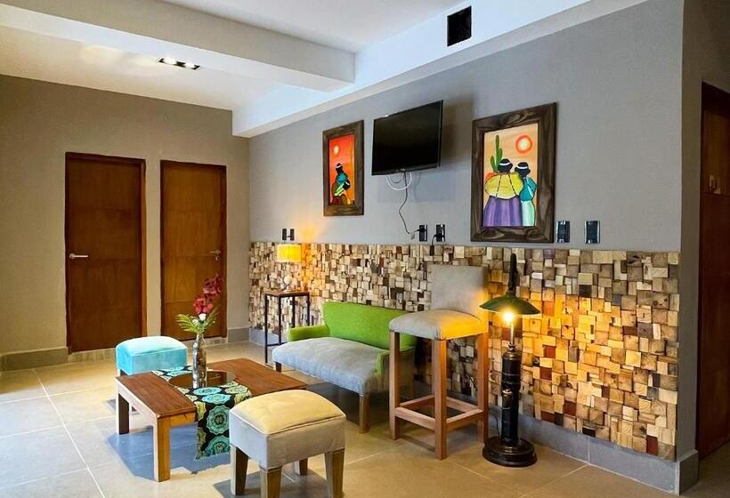 هتل Colonial Tafi Del Valle By Dot Tradition
