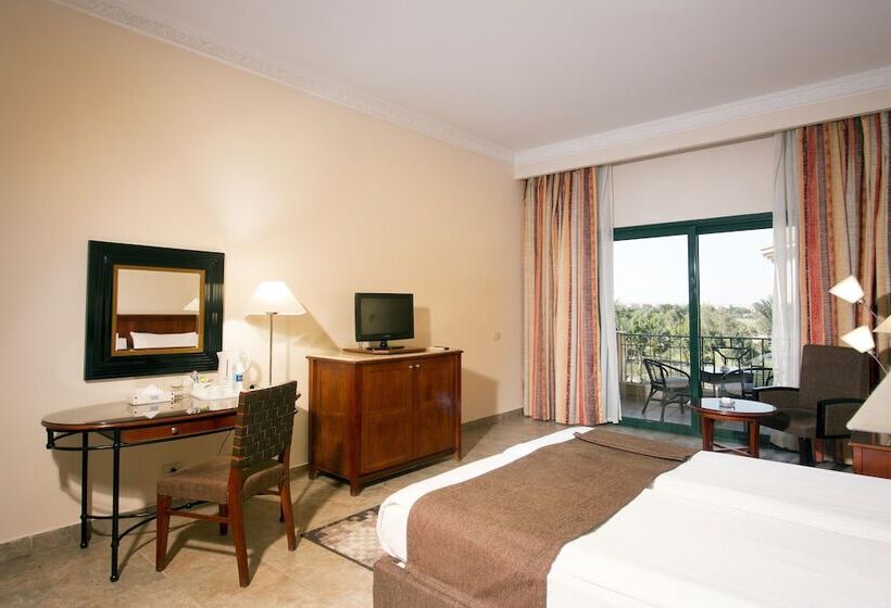 Fotos del hotel Swiss Inn Plaza:  5