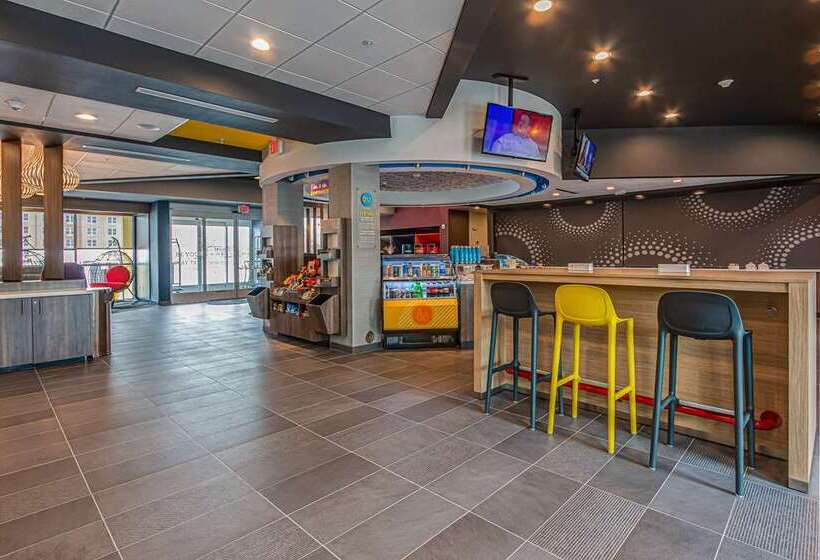 هتل Tru By Hilton Clarksville, Tn