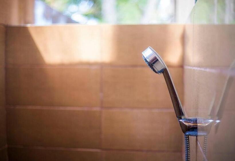 فندق Vrclub Paje Palms Beach Resort