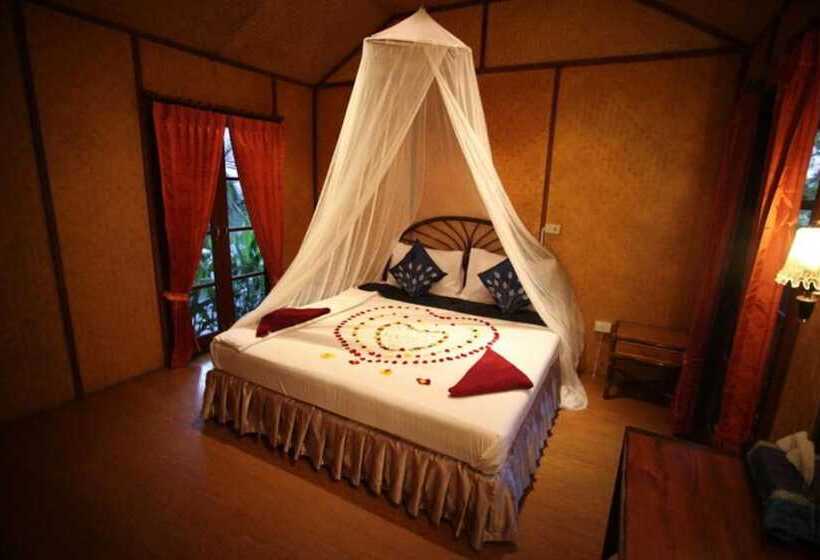 هتل Bamboo Hideaway Samui Resort