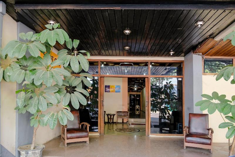 ホテル Spot On 1761  Dirgahayu