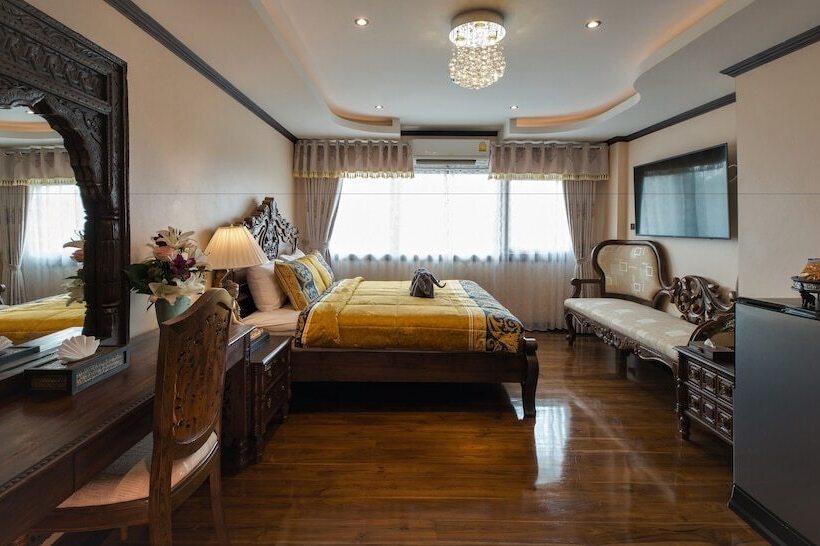 هتل Thanyawintra Boutique And Spa