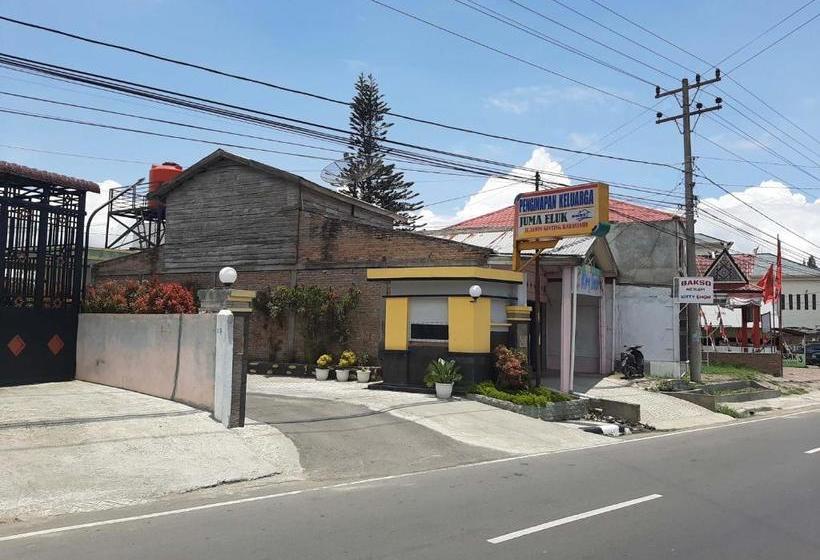 ホテル Oyo 1698 Juma Eluk