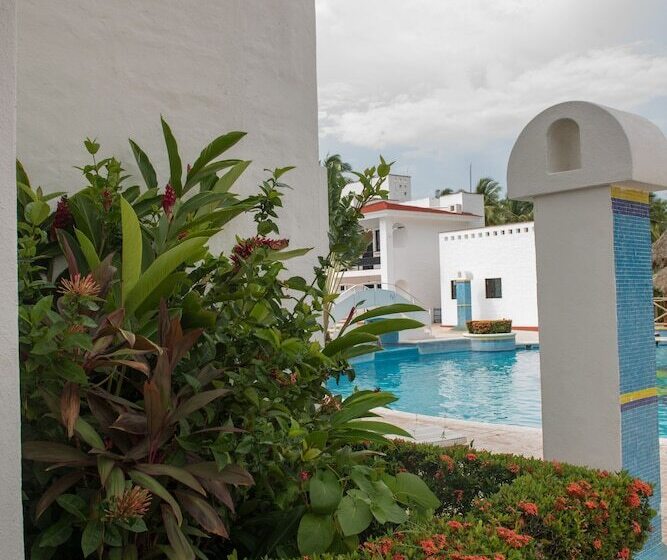 هتل Villa Azul