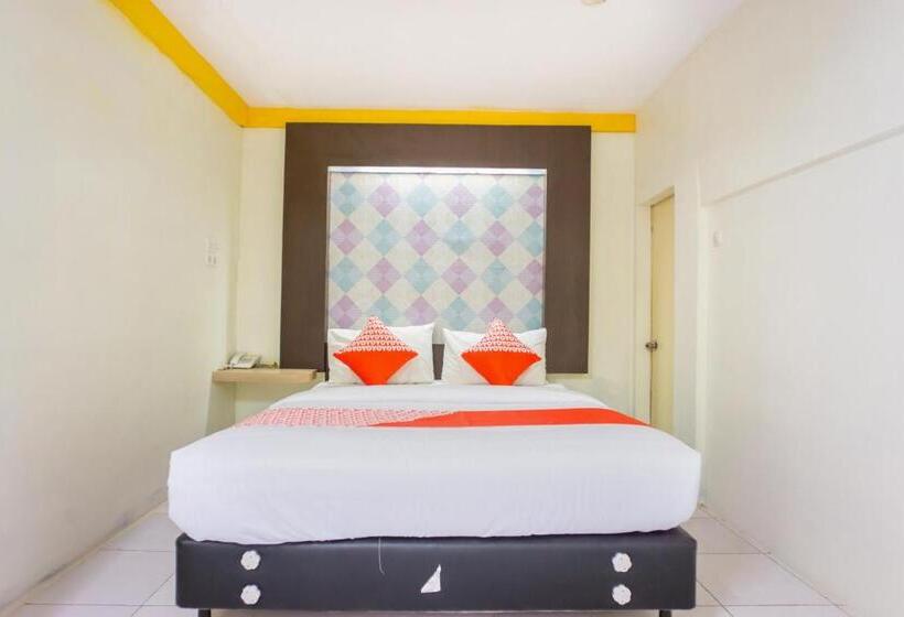 ホテル Oyo 1636 Wisma Kuta Karang