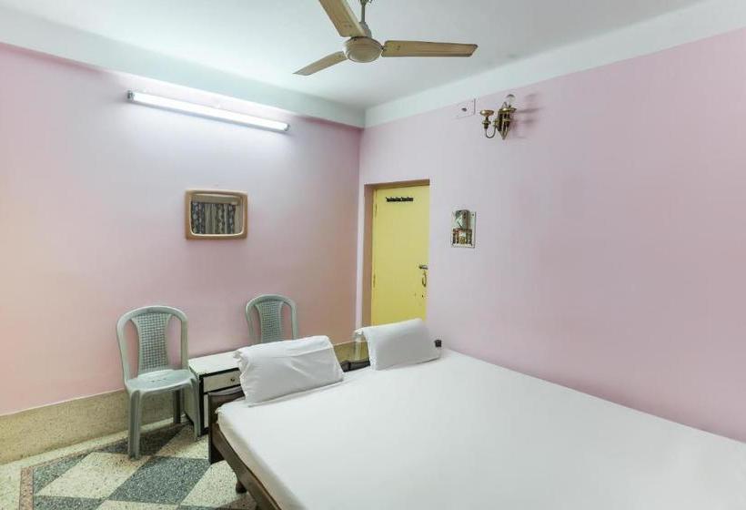 Spot On Hotel Anand Lodge