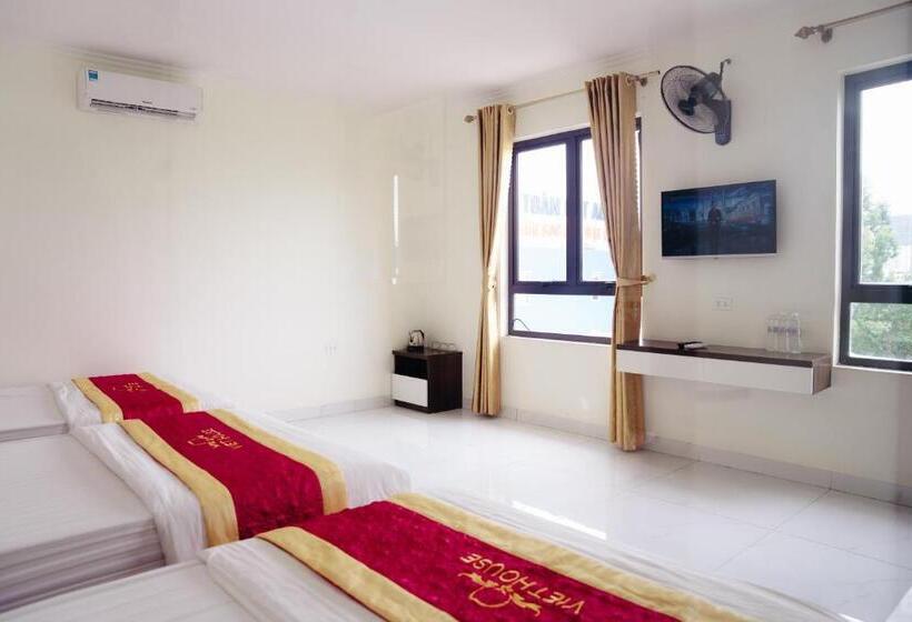 Viethouse Hotel Hạ Long